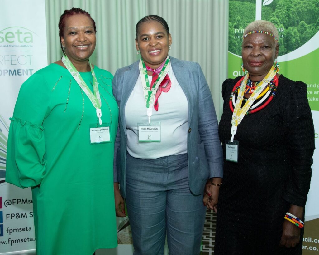 Itumeleng Langeni of MTO, Khozi Mavimbela of the FSCC and Busi Mnguni of FSA's small growers group at the 15th anniversary celebration